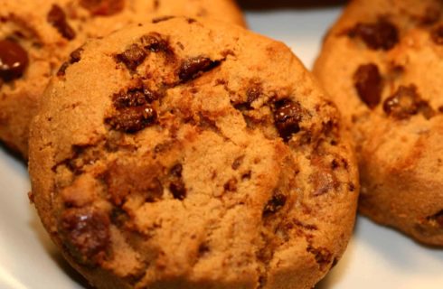 chocolate chip cookies